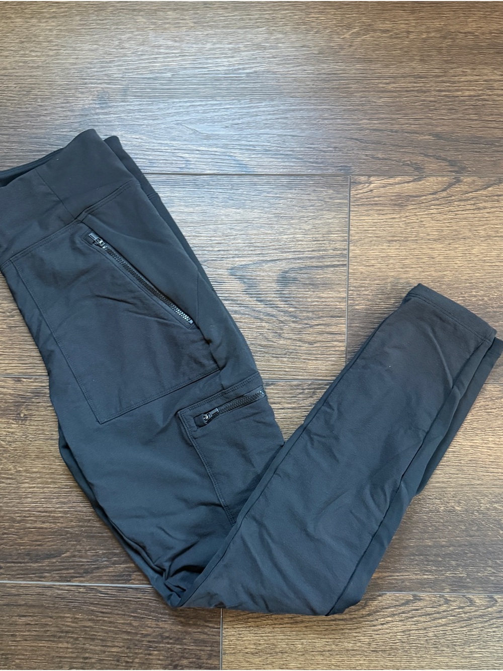 Athleta Black Zip-Pocket Track Joggers Sz 4